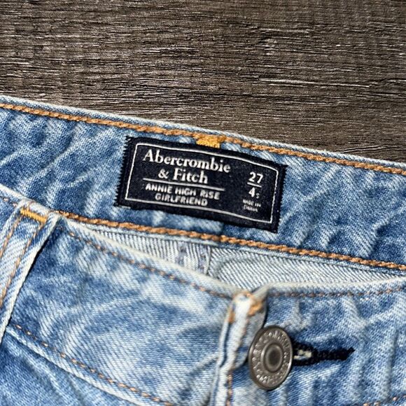 Abercrombie & Fitch Annie High Rise Girlfriend Cropped Raw Hem Jeans Size 27/4s - Picture 7 of 11